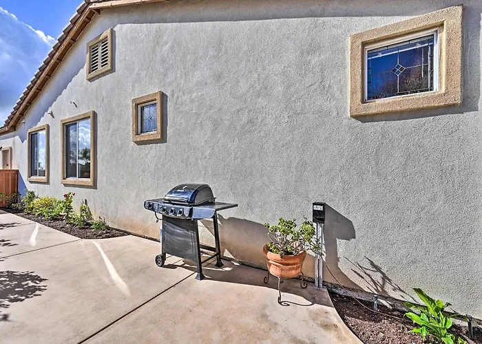 Chula Vista Studio W/ Hot Tub ~ 9 Mi To Downtown
