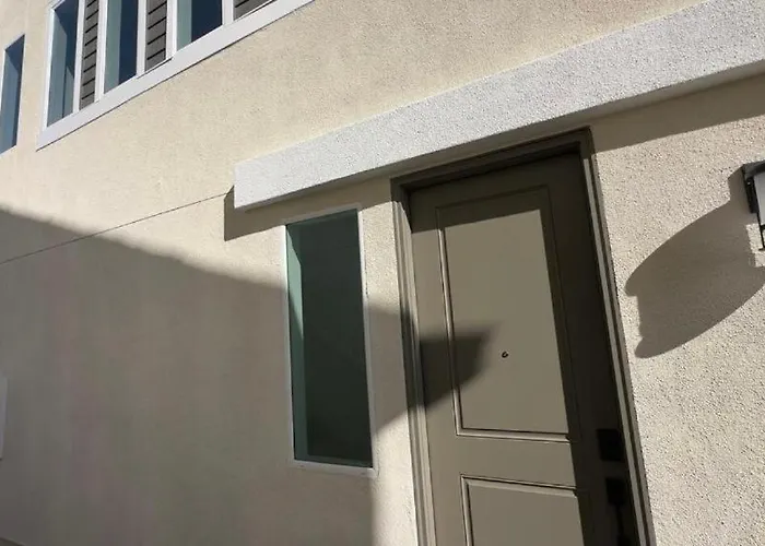 4 Bed Large House In San Diego Amazing Amenities