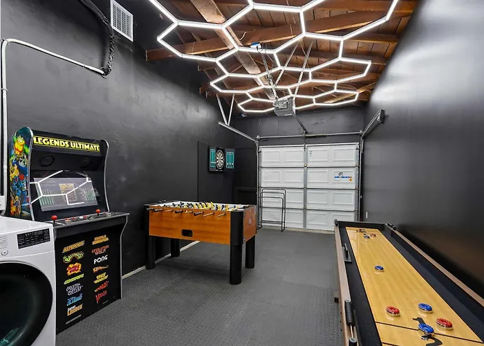 4Br Family Retreat With Hot Tub Games & Fire Pit